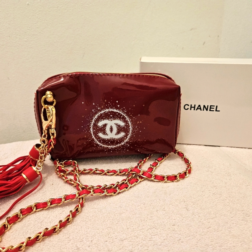 Chanel Beauty Makeup Pouch